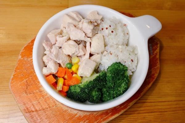 森林小徑健行店對寵物超友善